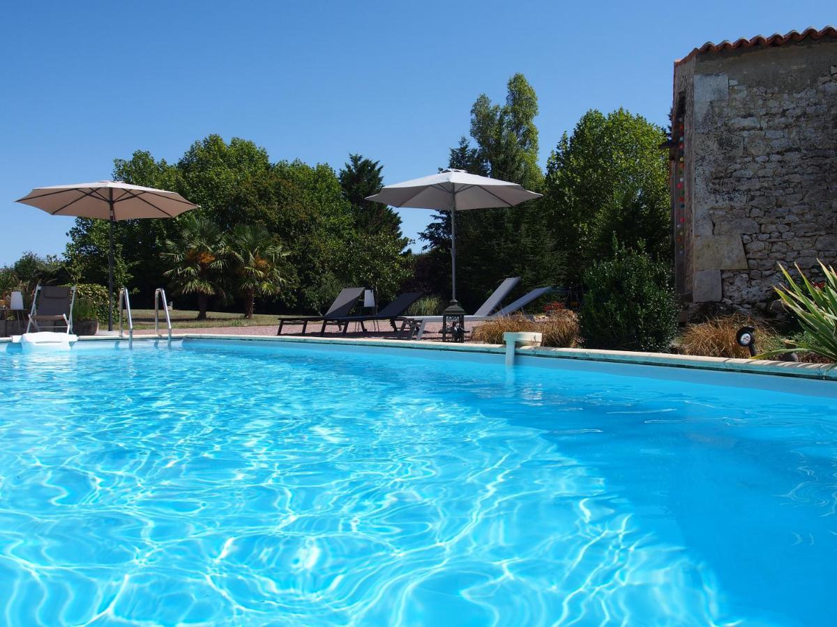 Bed and Breakfast La Charentine Echillais Exterior foto